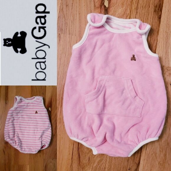 NWOT Baby GAP Reversible Terry Knit Romper - Picture 1 of 5
